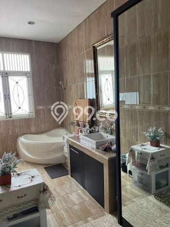 Rumah Luxury Modern Tanpa Renovasi di Lebak Bulus Jakarta Selatan Rumah Luxury Modern Tanpa Renovasi di Lebak Bulus Jakarta Selatan