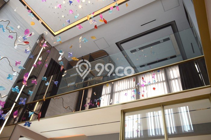 Rumah Elit Modern Tanpa Renovasi di BSD City Tangerang Rumah Elit Modern Tanpa Renovasi di BSD City Tangerang