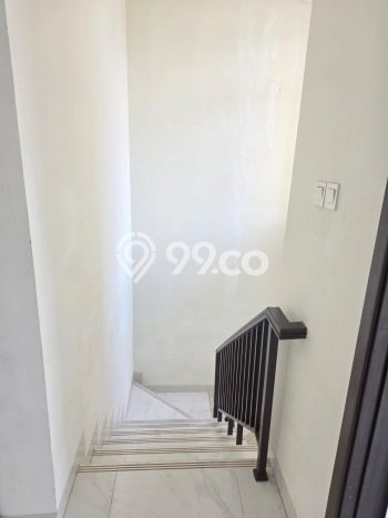 Jual Rumah Bagus Siap Huni LB 132m2 di Cikupa, Tangerang Jual Rumah Bagus Siap Huni LB 132m2 di Cikupa, Tangerang