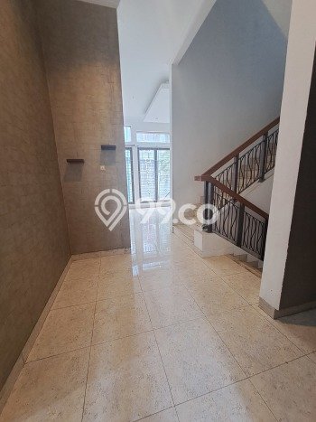 Rumah Mewah Dijual LT 153m2 di Kelapa Gading, Jakarta Utara Rumah Mewah Dijual LT 153m2 di Kelapa Gading, Jakarta Utara