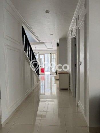 For Sale! Luxury House LT 420m2 Desain Modern di Alam Sutera For Sale! Luxury House LT 420m2 Desain Modern di Alam Sutera