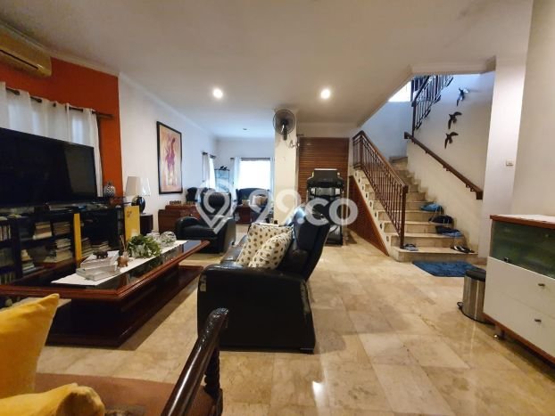 Dijual Rumah Luas Megah Dengan View Cantik di Pejaten, Jakarta Selatan Dijual Rumah Luas Megah Dengan View Cantik di Pejaten, Jakarta Selatan