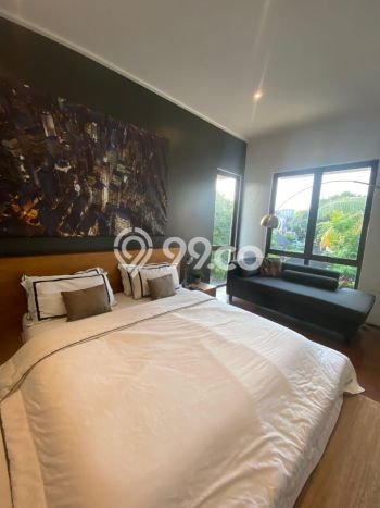 Jual Rumah Luas Elegan Dengan View Eksklusif di BSD City, Tangerang Jual Rumah Luas Elegan Dengan View Eksklusif di BSD City, Tangerang