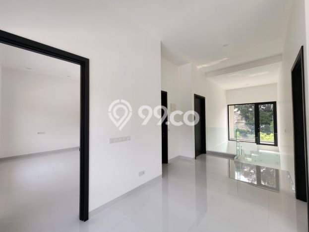 For Sale! Luxury House LT 375m2 Desain Elegan di BSD City For Sale! Luxury House LT 375m2 Desain Elegan di BSD City
