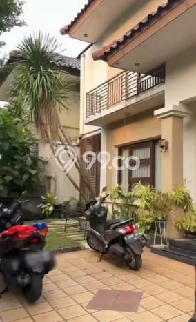 For Sale! Luxury House LT 299m2 Desain Modern di Cinere For Sale! Luxury House LT 299m2 Desain Modern di Cinere