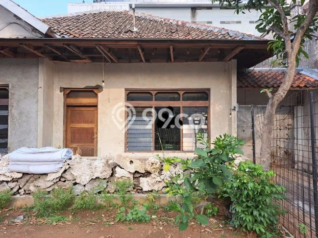 Rumah Elit Modern Tanpa Renovasi di Gardu Jati Bandung Rumah Elit Modern Tanpa Renovasi di Gardu Jati Bandung