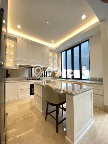 Dijual Rumah Elit Exclusive di Kebayoran Baru, Jakarta Selatan Dijual Rumah Elit Exclusive di Kebayoran Baru, Jakarta Selatan