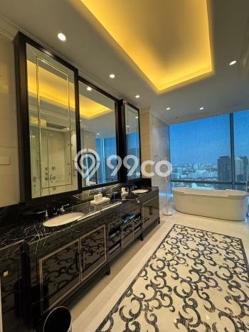 Apartemen Nyaman untuk Disewa, 4 Kamar di Jakarta Selatan Apartemen Nyaman untuk Disewa, 4 Kamar di Jakarta Selatan
