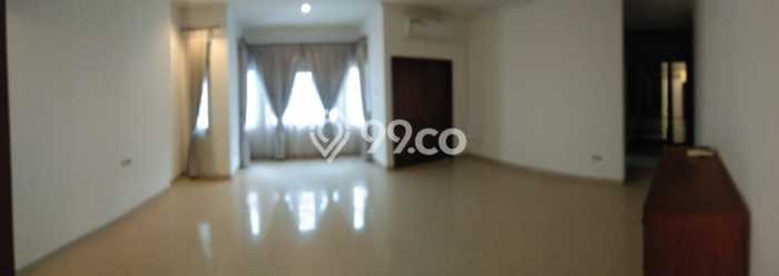 Lokasi terbaik! Rumah siap pakai dikontrakkan di Cilandak LB 230m2 Lokasi terbaik! Rumah siap pakai dikontrakkan di Cilandak LB 230m2