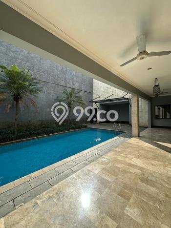 Lokasi terbaik! Rumah siap huni dikontrakkan di Kebayoran Baru LB 500m2 Lokasi terbaik! Rumah siap huni dikontrakkan di Kebayoran Baru LB 500m2