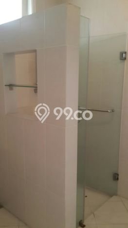 Ready to Use! Luxury House LT 898m2 Desain Elegan di Kemang Ready to Use! Luxury House LT 898m2 Desain Elegan di Kemang