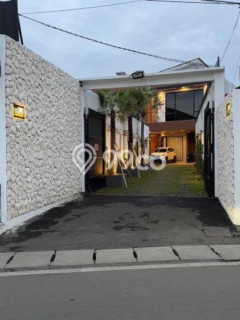 Hot Offer Hunian Premium Ideal dan Luas di Kebayoran Baru, Jakarta Selatan Hot Offer Hunian Premium Ideal dan Luas di Kebayoran Baru, Jakarta Selatan