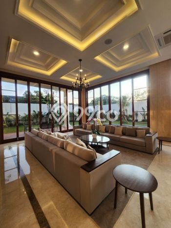 Rumah Luxury Modern Tanpa Renovasi di Kemang Jakarta Selatan Rumah Luxury Modern Tanpa Renovasi di Kemang Jakarta Selatan