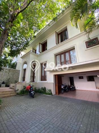 Disewakan! Rumah 5 Kamar Tidur &
4 Kamar Mandi di Pondok Indah, Jakarta Selatan Disewakan! Rumah 5 Kamar Tidur &
4 Kamar Mandi di Pondok Indah, Jakarta Selatan
