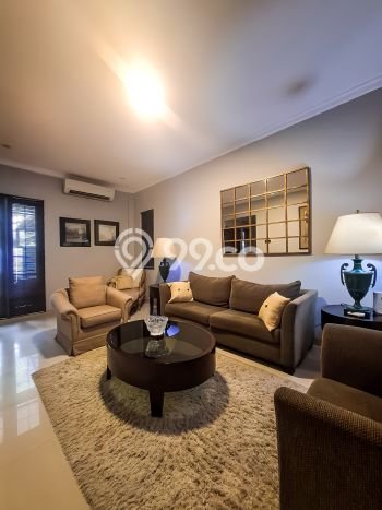 Ready to Use! Premium House LT 264m2 Desain Elegan di Pejaten Ready to Use! Premium House LT 264m2 Desain Elegan di Pejaten