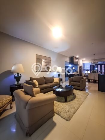 Ready to Use! Premium House LT 264m2 Desain Elegan di Pejaten Ready to Use! Premium House LT 264m2 Desain Elegan di Pejaten