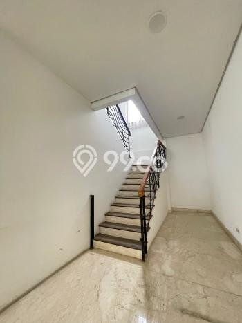 Rumah Cantik Siap Huni Di Cilandak Luas 1000m2 Aman Rumah Cantik Siap Huni Di Cilandak Luas 1000m2 Aman