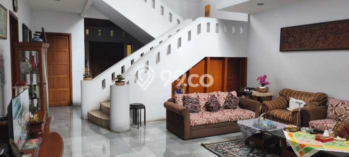 Best Deal Hunian Premium Ideal dan Luas di Kebayoran Baru, Jakarta Selatan Best Deal Hunian Premium Ideal dan Luas di Kebayoran Baru, Jakarta Selatan