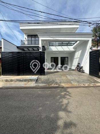For Sale! Premium House LT 200m2 Desain Elegan di Pondok Indah For Sale! Premium House LT 200m2 Desain Elegan di Pondok Indah