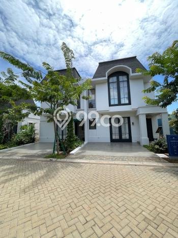 Rumah Minimalis 3 KT di Bintaro Tangerang Selatan Semi Furnished Rumah Minimalis 3 KT di Bintaro Tangerang Selatan Semi Furnished