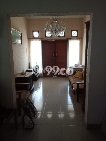 Ready to Use! Luxury House LT 388m2 Desain Elegan di Bintaro Ready to Use! Luxury House LT 388m2 Desain Elegan di Bintaro