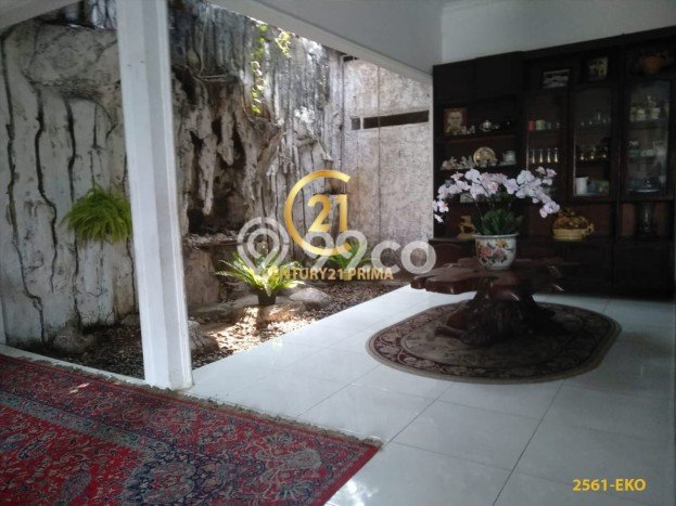 Ready to Use! Premium House LT 480m2 Desain Elegan di Bintaro Ready to Use! Premium House LT 480m2 Desain Elegan di Bintaro