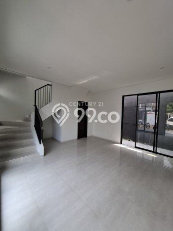Dijual Rumah Luas Elegan Dengan View Cantik di Bintaro, Tangerang Selatan Dijual Rumah Luas Elegan Dengan View Cantik di Bintaro, Tangerang Selatan