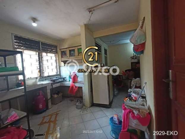 Hunian Mewah Siap Huni LT 304m2 di Ciputat, Tangerang Selatan Hunian Mewah Siap Huni LT 304m2 di Ciputat, Tangerang Selatan