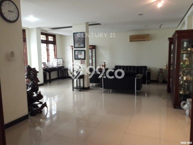 Siap Huni Rumah Mewah 5 Kamar di Pamulang Dekat ke Mana Pun Siap Huni Rumah Mewah 5 Kamar di Pamulang Dekat ke Mana Pun