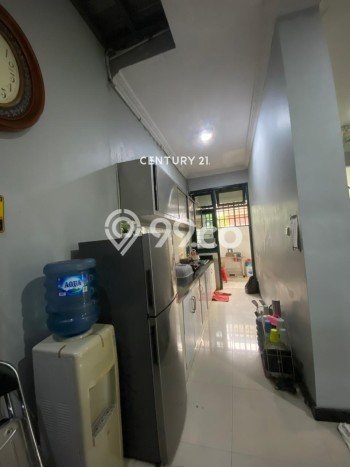 Rumah Mewah LB 322m2 Siap Pakai Desain Elegan di Bintaro, Tangerang Selatan Rumah Mewah LB 322m2 Siap Pakai Desain Elegan di Bintaro, Tangerang Selatan