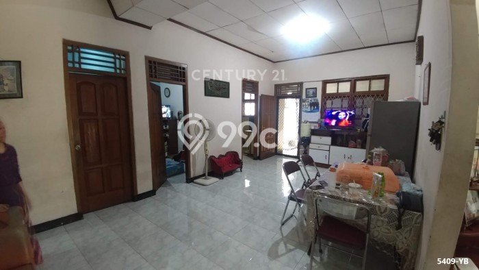 Siap Huni Rumah Mewah 5 Kamar di Kebayoran Lama Dekat ke Mana Pun Siap Huni Rumah Mewah 5 Kamar di Kebayoran Lama Dekat ke Mana Pun