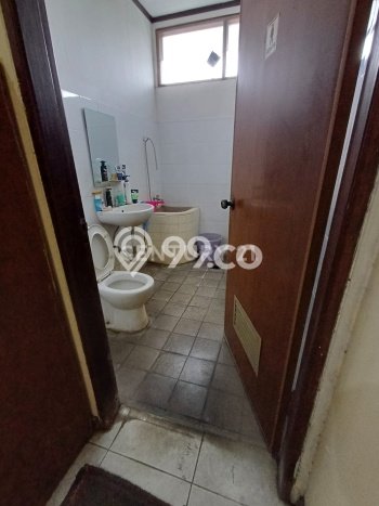 Rumah Elit LB 420m2 Siap Pakai Desain Elegan di Bintaro, Tangerang Selatan Rumah Elit LB 420m2 Siap Pakai Desain Elegan di Bintaro, Tangerang Selatan