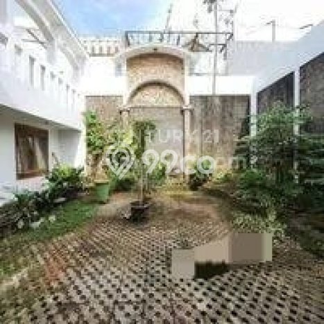 Dijual Rumah Luas Elegan Dengan View Eksklusif di Bintaro, Tangerang Selatan Dijual Rumah Luas Elegan Dengan View Eksklusif di Bintaro, Tangerang Selatan
