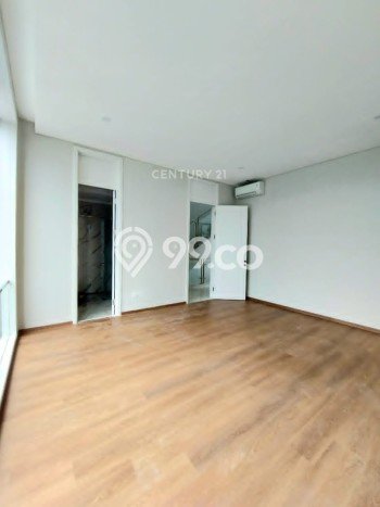 Hunian Mewah LB 248m2 Siap Pakai Desain Elegan di Bintaro, Tangerang Selatan Hunian Mewah LB 248m2 Siap Pakai Desain Elegan di Bintaro, Tangerang Selatan