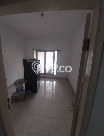 Lokasi terbaik! Rumah siap pakai disewakan di Kenjeran LB 120m2 Lokasi terbaik! Rumah siap pakai disewakan di Kenjeran LB 120m2