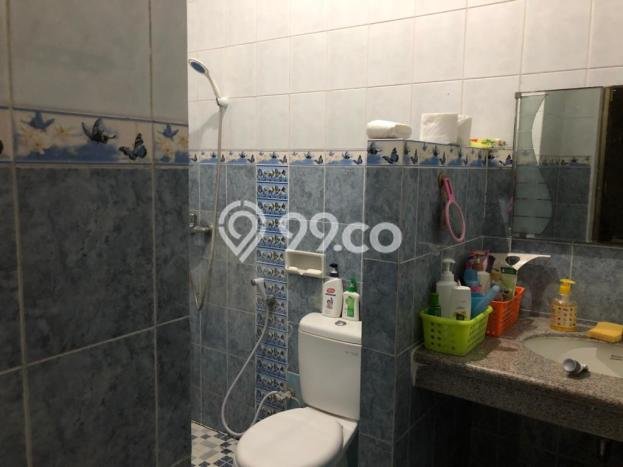 HARGA SPECIAL! Rumah Asri lokasi , LT 157m2m² Bangunan 151m2m² HARGA SPECIAL! Rumah Asri lokasi , LT 157m2m² Bangunan 151m2m²