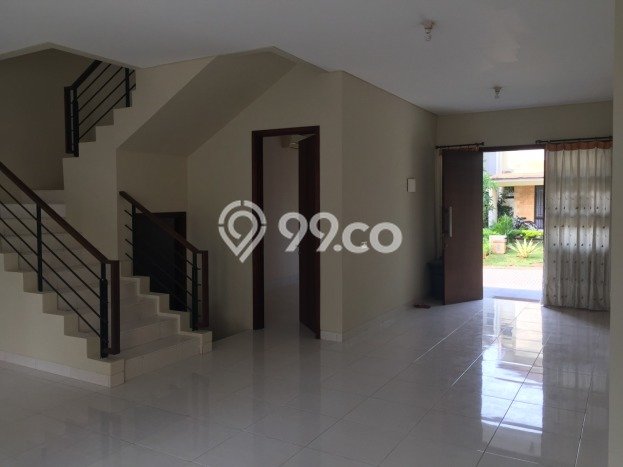 Rumah di BSD, Dekat Fasilitas, 3 KM, Luas 205m² LB 200m² Rumah di BSD, Dekat Fasilitas, 3 KM, Luas 205m² LB 200m²