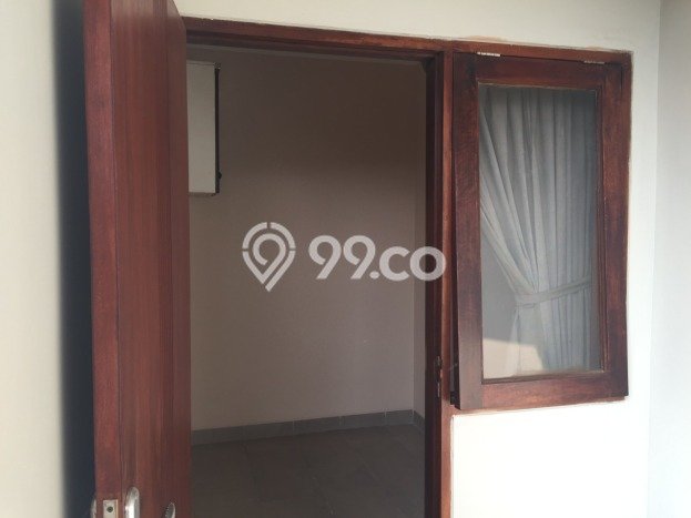 Rumah di BSD, Dekat Fasilitas, 3 KM, Luas 205m² LB 200m² Rumah di BSD, Dekat Fasilitas, 3 KM, Luas 205m² LB 200m²