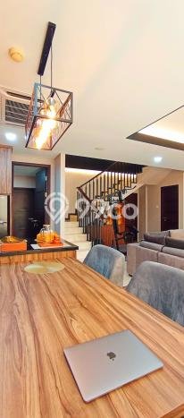 Hunian Apartemen Eksklusif untuk Dijual di Jakarta Selatan dengan 3 BR & 2 Kamar Mandi Hunian Apartemen Eksklusif untuk Dijual di Jakarta Selatan dengan 3 BR & 2 Kamar Mandi
