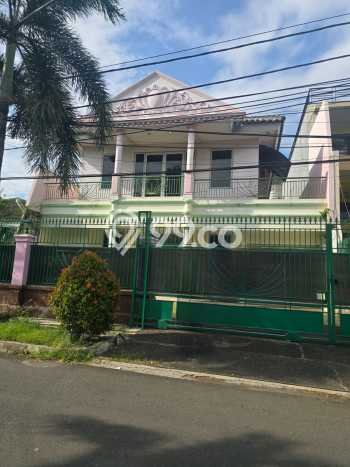 Rumah Mewah LB 500m2 Siap Pakai Desain Elegan di Tomang, Jakarta Barat Rumah Mewah LB 500m2 Siap Pakai Desain Elegan di Tomang, Jakarta Barat