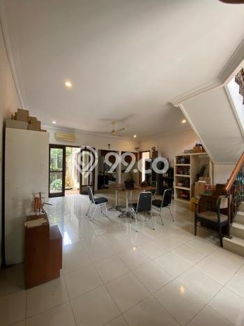 Siap Huni Rumah Mewah 4 Kamar di Cinere Dekat ke Mana Saja Siap Huni Rumah Mewah 4 Kamar di Cinere Dekat ke Mana Saja