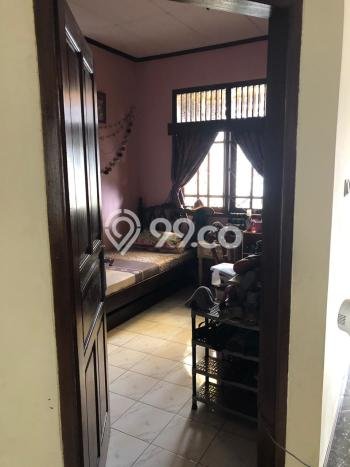 Jual Rumah Bagus Siap Huni LB 200m2 di Ciputat Timur, Tangerang Selatan Jual Rumah Bagus Siap Huni LB 200m2 di Ciputat Timur, Tangerang Selatan