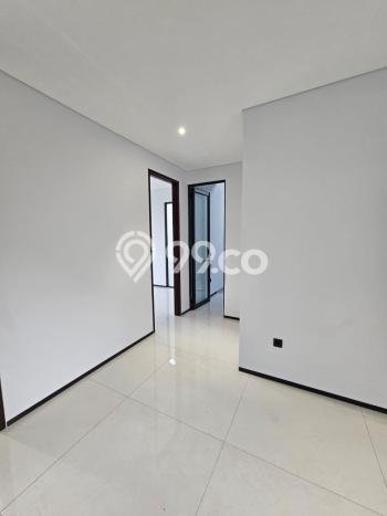 Rumah Elit Modern Tanpa Renovasi di Setra Duta Bandung Rumah Elit Modern Tanpa Renovasi di Setra Duta Bandung