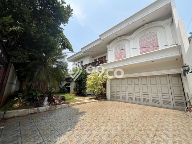 For Sale! Luxury House LT 634m2 Desain Modern di Pejaten For Sale! Luxury House LT 634m2 Desain Modern di Pejaten