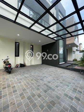 Hunian Modern dengan LT 285m2 & LB 350m2 Dikontrakkan di Kemang Hunian Modern dengan LT 285m2 & LB 350m2 Dikontrakkan di Kemang