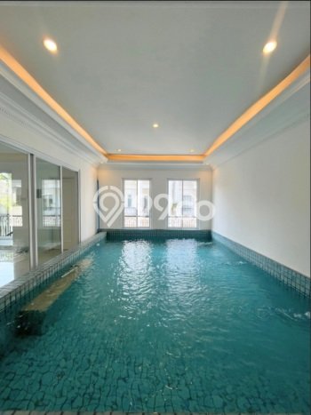Jual Rumah Mewah Megah Dengan View Eksklusif di Lebak Bulus, Jakarta Selatan Jual Rumah Mewah Megah Dengan View Eksklusif di Lebak Bulus, Jakarta Selatan