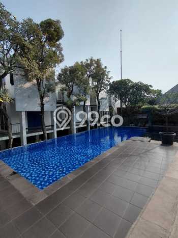 Disewakan! Rumah 3 Kamar Tidur &
2 Kamar Mandi di Kemang, Jakarta Selatan Disewakan! Rumah 3 Kamar Tidur &
2 Kamar Mandi di Kemang, Jakarta Selatan