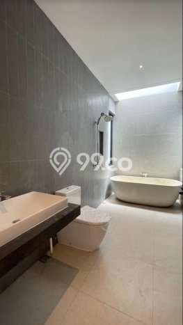 Dijual Rumah Mewah Megah Dengan View Cantik di Kemang, Jakarta Selatan Dijual Rumah Mewah Megah Dengan View Cantik di Kemang, Jakarta Selatan