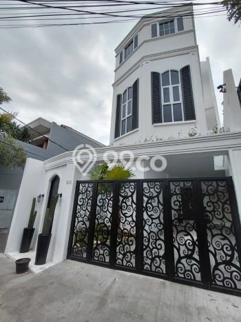 Jual Rumah Mewah Megah Dengan View Cantik di Kemang, Jakarta Selatan Jual Rumah Mewah Megah Dengan View Cantik di Kemang, Jakarta Selatan