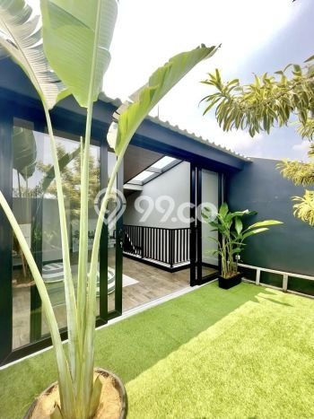 Jual Rumah Luas Elegan Dengan View Eksklusif di Pondok Indah, Jakarta Selatan Jual Rumah Luas Elegan Dengan View Eksklusif di Pondok Indah, Jakarta Selatan